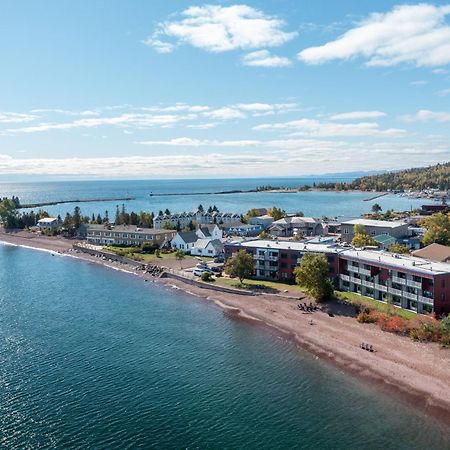 East Bay Suites Grand Marais Eksteriør billede