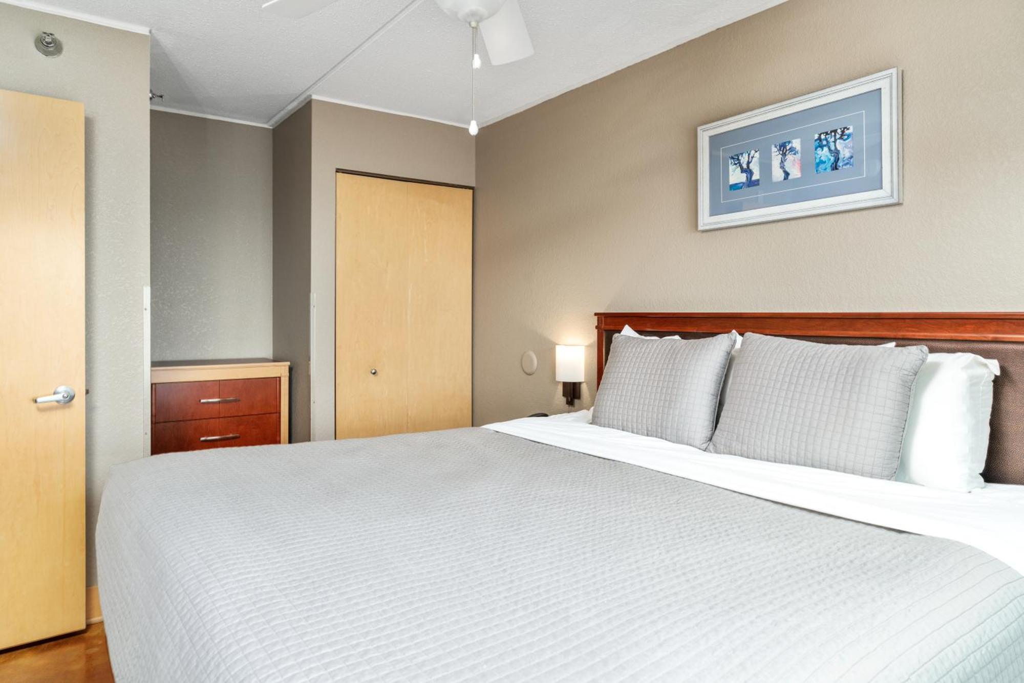 East Bay Suites Grand Marais Eksteriør billede