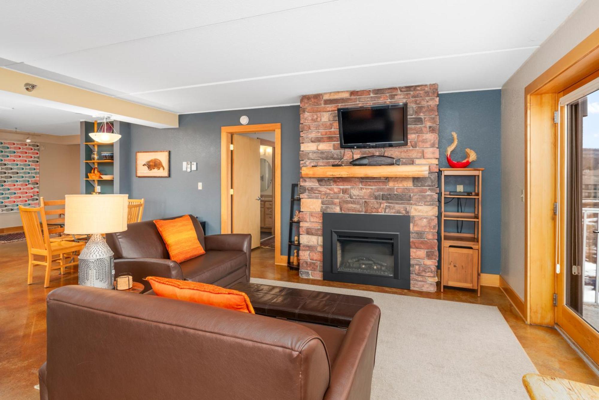 East Bay Suites Grand Marais Eksteriør billede